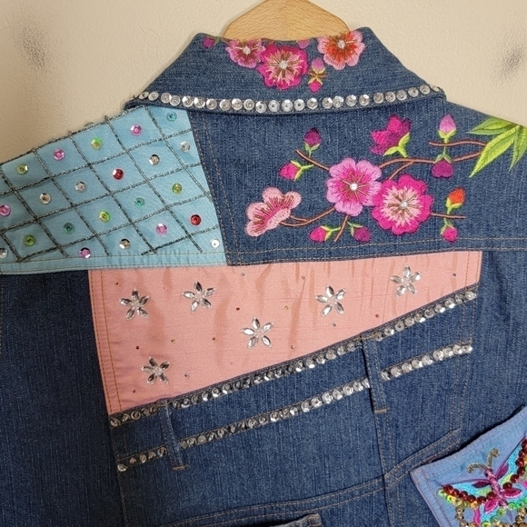 90s 00s Vintage Berek | Floral Butterfly Embroidered Sequin Beaded Jean Jacket - Picture 12 of 13